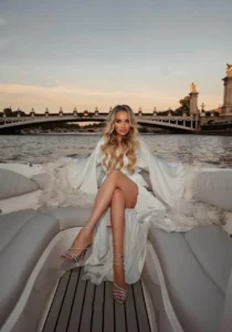 Demi Marylebone escort